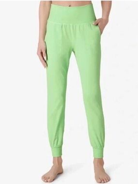 Beyond Yoga Heather Rib Midi Jogger